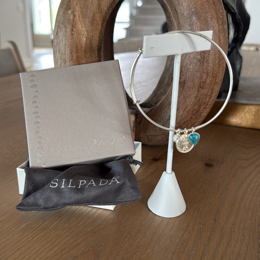 Retired Silpada “Be Bright” Bangle
